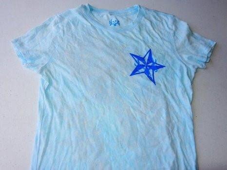 Bone Collector Women's Patriotic T-Shirt Blue NEW Large